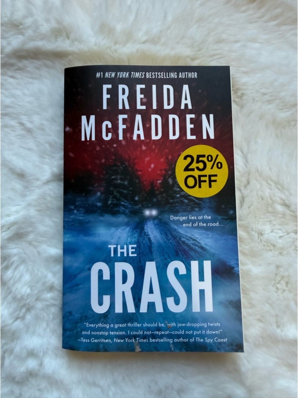 Freida McFadden "The Crash" Thriller - Blue Red Cover